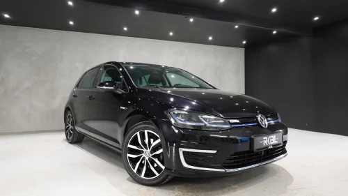VOLKSWAGEN GOLF E-GOLF/EXCLUSIVE/SKINN//NAVI/ACC/NORSK/VP/LED/300KM/+++