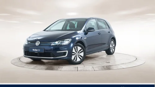 VOLKSWAGEN GOLF Exclusive 136hk - R.Kam, Skinn, Active Info, Dyn.LED
