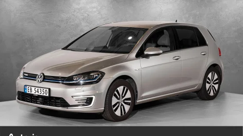 VOLKSWAGEN GOLF E-golf 136 hk exclusive kamp *