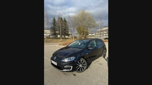 VOLKSWAGEN GOLF Norsk!ACC Active info display Led R.kamera Navi K.less+