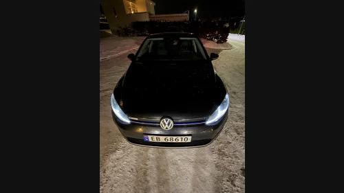 VOLKSWAGEN GOLF 136hk Exclusive m/Skinn/Active info/Ryggekamera+