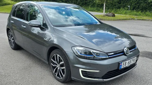 VOLKSWAGEN GOLF E-Golf Final Edition , LED, Skinn, DSP lydoppgr.