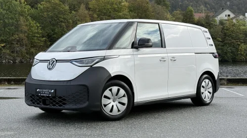 VOLKSWAGEN ID. BUZZ CARGO 150 KW 77KWH/418KM-WLTP/204HK/2X.SKYVEDØR/KROK/KOMF.VEGG/RKAM+