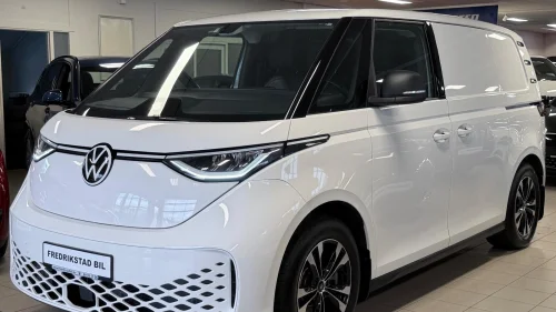 VOLKSWAGEN ID. BUZZ CARGO 150 KW CARGO 204HK-3 SETER-KROK-KAMERA-NAVI-ACC-CARPLAY-LED