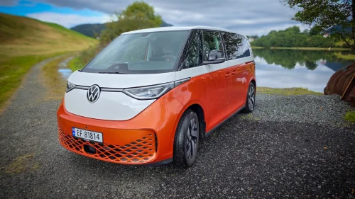 VOLKSWAGEN ID. BUZZ PRO 150 KW Pro 77kWh 204hk