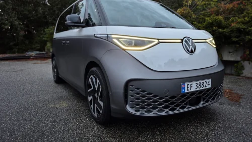 VOLKSWAGEN ID. BUZZ PRO 150 KW Pro 77kWh 204hk Matrix Easy open komfortseter