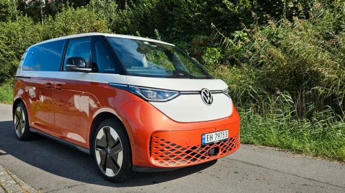 VOLKSWAGEN ID. BUZZ PRO 150 KW Pro Komfort+ 77kWh 204hk