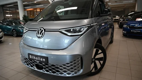 VOLKSWAGEN ID. BUZZ PRO 150 KW PRO 77kW 5-seter 204hk m/ACC/LED/Kamera/Krok++
