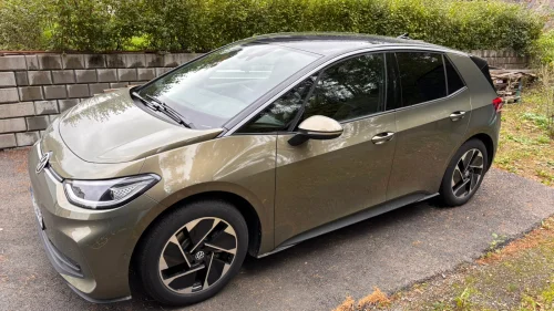 VOLKSWAGEN ID.3 PRO 150 KW HIGHLINE DARK OLIVE GREEN