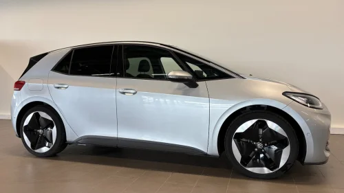 VOLKSWAGEN ID.3 PRO 150 KW Pro 58 kWh 204HK Highline LedMatrix/Keyless/Ryggekamera