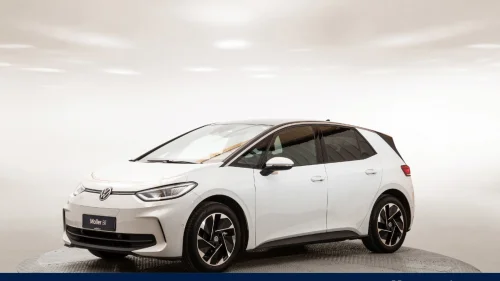 VOLKSWAGEN ID.3 PRO 150 KW Pro Highline 59kwh 204hk Ryggekamera, navi, keyless ++
