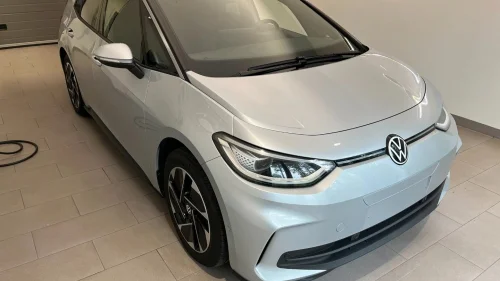 VOLKSWAGEN ID.3 PRO 150 KW Pro Highline 58kwh 204hk/Varmepumpe/Park.ass/Kamera