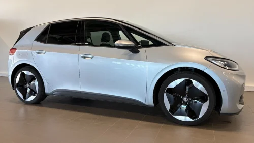 VOLKSWAGEN ID.3 PRO 150 KW Pro 58 kWh 204HK Highline LedMatrix/Keyless/Ryggekamera