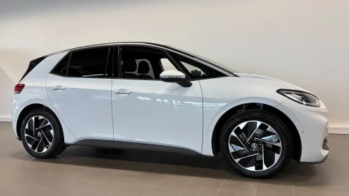 VOLKSWAGEN ID.3 PRO 150 KW Pro Highline 59kWh 204hk Led Matrix/Ryggekamera
