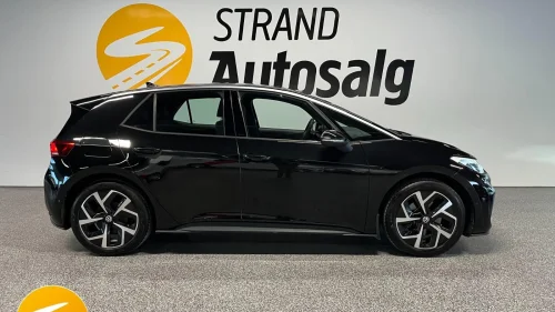 VOLKSWAGEN ID.3 PRO 150 KW Pro 58kWh 204hk 427km WLTP Ryggekamera Varmepumpe LED