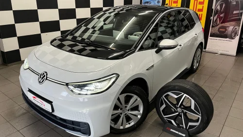 VOLKSWAGEN ID.3 PRO 150 KW PRO PERFORMANCE*NORSK*1-EIER*58KW*SE FARGE+KM+UTSTYR