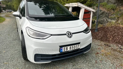 VOLKSWAGEN ID.3 PRO 150 KW Volkswagen Id.3 Pro 150 Kw 1st