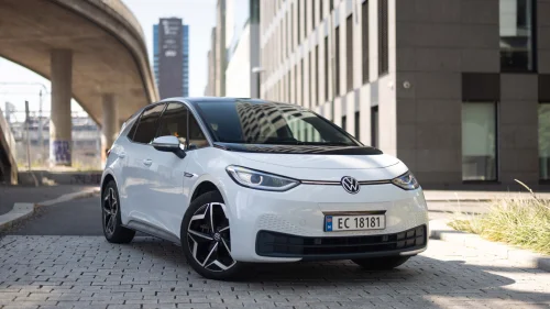 VOLKSWAGEN ID.3 PRO 150 KW 1st Plus Matrix/19"/Ryggekamera/Keyless/Navi Pro/Varmep
