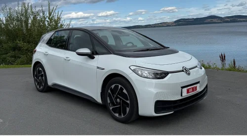 VOLKSWAGEN ID.3 PRO 150 KW PRO 150 KW Performance / Navi / Acc / S+V / Eu26