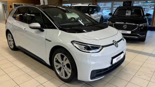 VOLKSWAGEN ID.3 PRO 150 KW 1 ST. 58 kWh.Navi. Rkamera. Lav km Matrix++