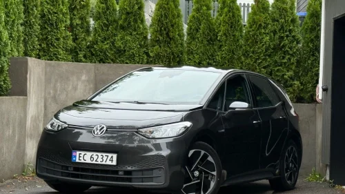 VOLKSWAGEN ID.3 PURE 110 KW 110KW/NAVI/APPLE*CARPLAY/ACC/AMBIENTE/LED