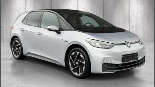 VOLKSWAGEN ID.3 PURE 110 KW PURE/ 348WLTP/ Acc/ P.Sens/ Nav/ BT/ +++