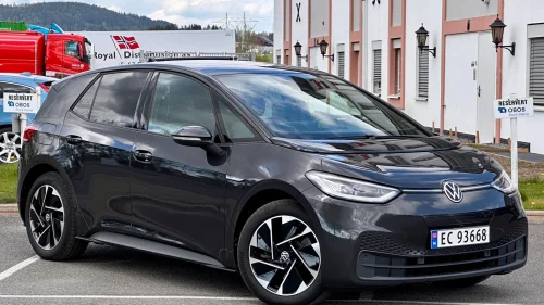 VOLKSWAGEN ID.3 PRO 150 KW Pro Performance Business |Autopilot|Delskinn|R.Kam|++