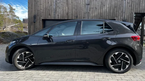 VOLKSWAGEN ID.3 PRO 107 KW Pro 58kWh 145hk