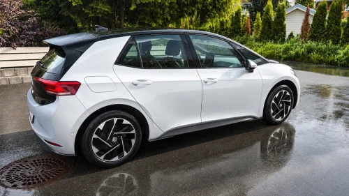 VOLKSWAGEN ID.3 PRO 107 KW Pro 58kWh 145hk