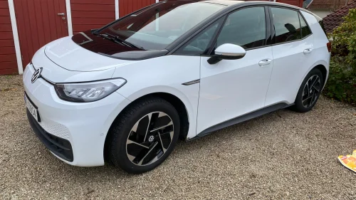 VOLKSWAGEN ID.3 PRO 107 KW Pro 58kWh 204 hk