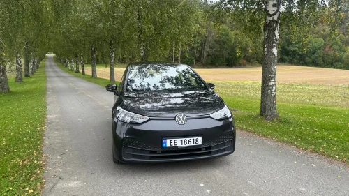 VOLKSWAGEN ID.3 PRO 107 KW Pro 58kWh 145hk | Ryggekamera | Navi | LED