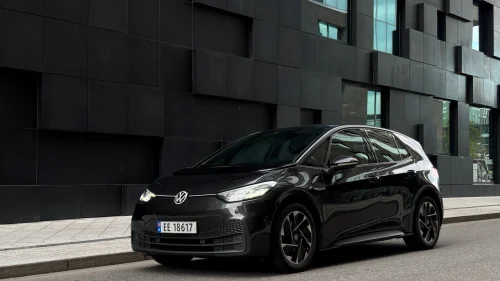 VOLKSWAGEN ID.3 PRO 107 KW Pro 58kWh 145hk