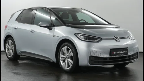 VOLKSWAGEN ID.3 PRO 150 KW PRO 417WLTP/ MATRIX/ KAMERA/ KEYLESS/ OPV.RATT/ ACC ++