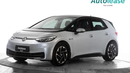 VOLKSWAGEN ID.3 PRO 107 KW Pro 58kWh 145hk, Forvarming / Kamera / carplay +++,