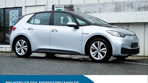 VOLKSWAGEN ID.3 PRO 107 KW Pro 58kwh 145 hk - Ryggekamera, NAVI, Rattvarme +++