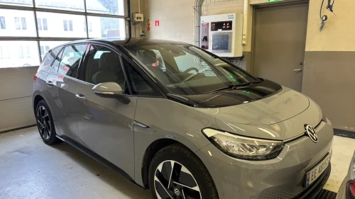 VOLKSWAGEN ID.3 PRO 107 KW Pro 58kWh 145hk