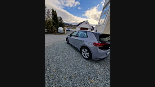 VOLKSWAGEN ID.3 PRO 107 KW PRO/107KW/145Hk/415WLTP/Bluetooth/Acc/Led/Kupevarmer