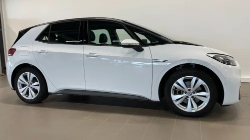 VOLKSWAGEN ID.3 PRO 107 KW Pro 58Kwh 145HK
