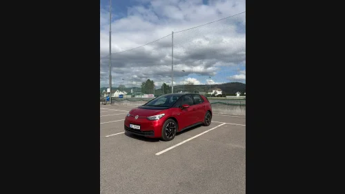 VOLKSWAGEN ID.3 PRO 107 KW Pro 58kWh 145hk