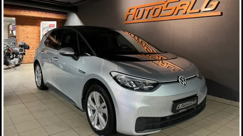 VOLKSWAGEN ID.3 PRO 150 KW PRO LIMITED 58KWH 204HK ACC/Skinn/Kamera/Navi/LED++