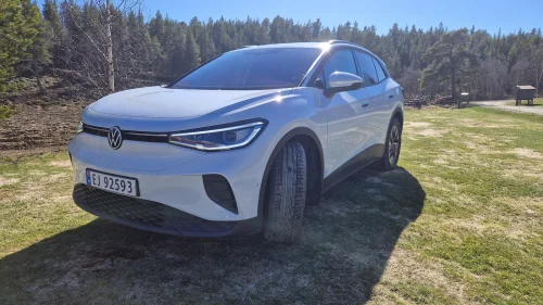 VOLKSWAGEN ID.4 PRO 4MOTION 210KW Kun 13000km!