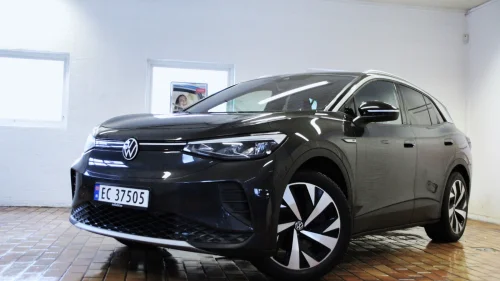 VOLKSWAGEN ID.4 PRO 150 KW 77KWH PRO PERFORMANCE 512KM+SKINN+KAMERA+KROK+NY EU 27!