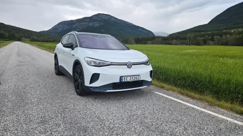 VOLKSWAGEN ID.4 PRO 150 KW 77kWH 204hk 1st