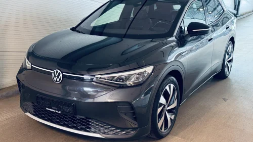 VOLKSWAGEN ID.4 PRO 150 KW 1ST - 77 KWH - Adaptive C- Hengerfeste - Tar innbytte