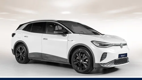 VOLKSWAGEN ID.4 PRO 150 KW 1st max Matrix/krok/Panorama/360kam/El.sete