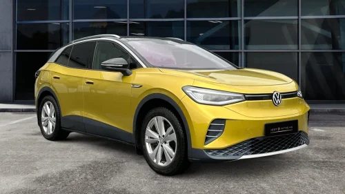 VOLKSWAGEN ID.4 PRO 150 KW 1st Max / ACC / HUD / 360 / Pano / Krok / Matrix / EU27