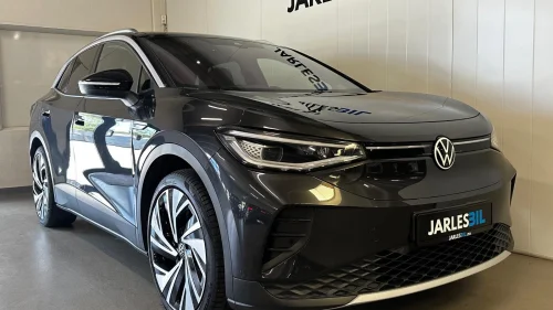 VOLKSWAGEN ID.4 PRO 150 KW PRO 1ST MAX 150 KW /ACC/360/HUD/Krok/Pano/Matrix