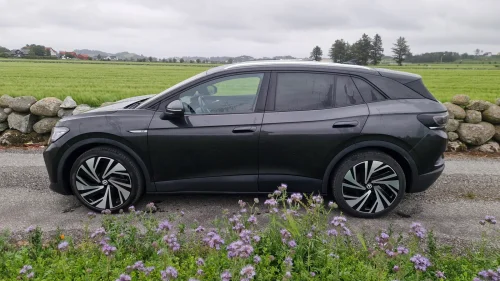 VOLKSWAGEN ID.4 PRO 150 KW 77kWh 204hk 1st Max | TOPPUTSTYRT!