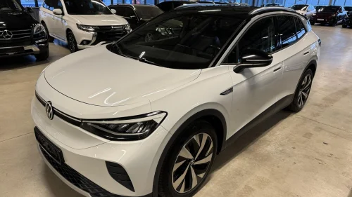 VOLKSWAGEN ID.4 PRO 150 KW 1ST - 77 KWH - Adaptive Cruise - Ryggekamera - Tar innb