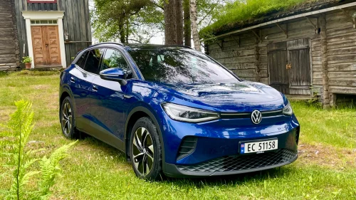 VOLKSWAGEN ID.4 PRO 150 KW Pro Performance 150kW, Matrix/HUD/Panorama/360kam